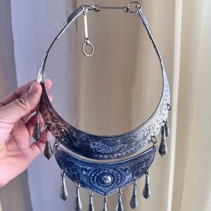 Elegant Silver Statement choker/Necklace